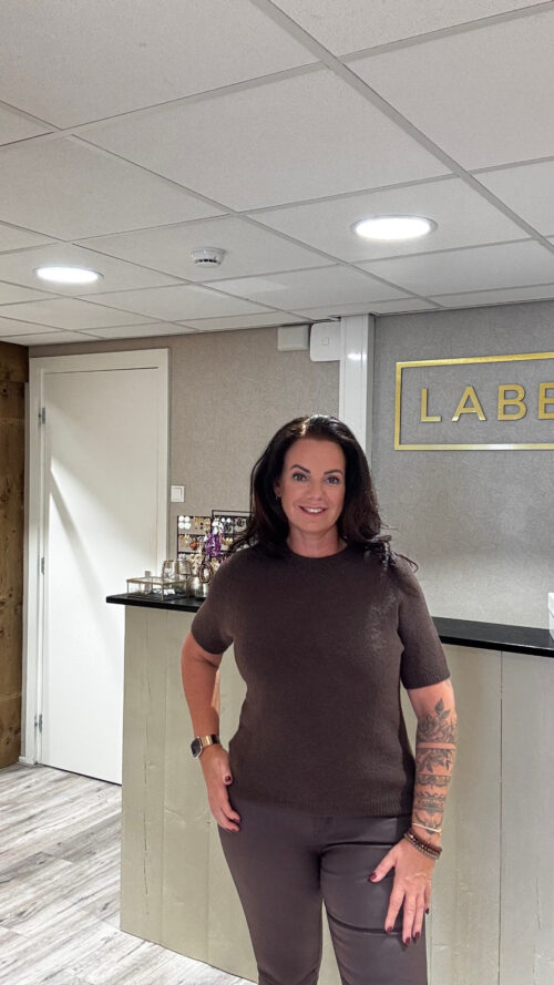 Trui Livia bruin triple nine -truien en vesten Label-L