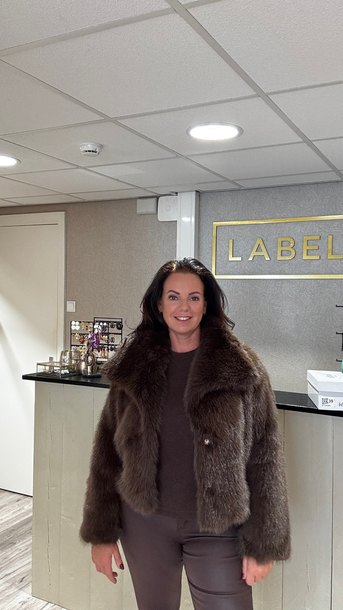 faux fur jas bruin label-l -jassen Label-L